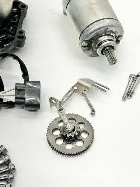 2D1-11537-10-00 YAMAHA Flywheel Generator Stator Starter Gear #3 2D1-11537-10-00 YAMAHA Flywheel Generator Stator Starter Gear #3